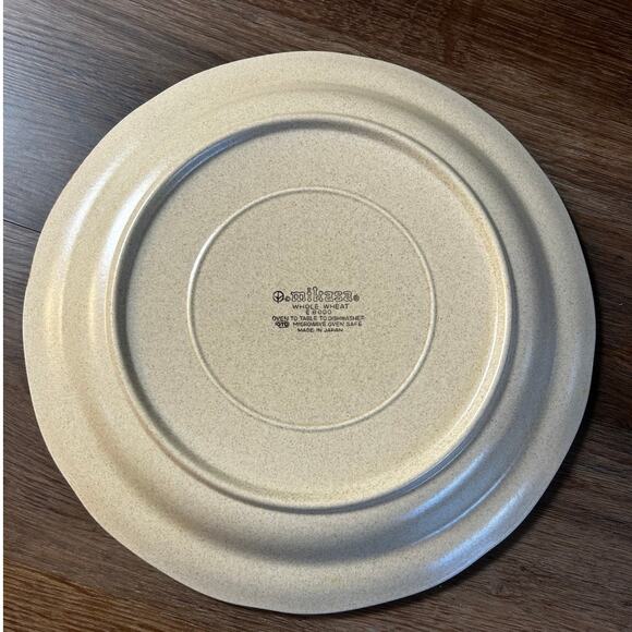 2 Mikasa Vintage Wholewheat E8000 Round Serving Platters 12.5" Diameter - Picture 5 of 6